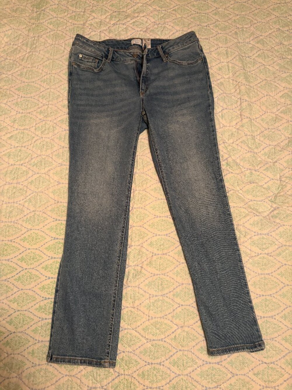 TIME AND TRU JEANS